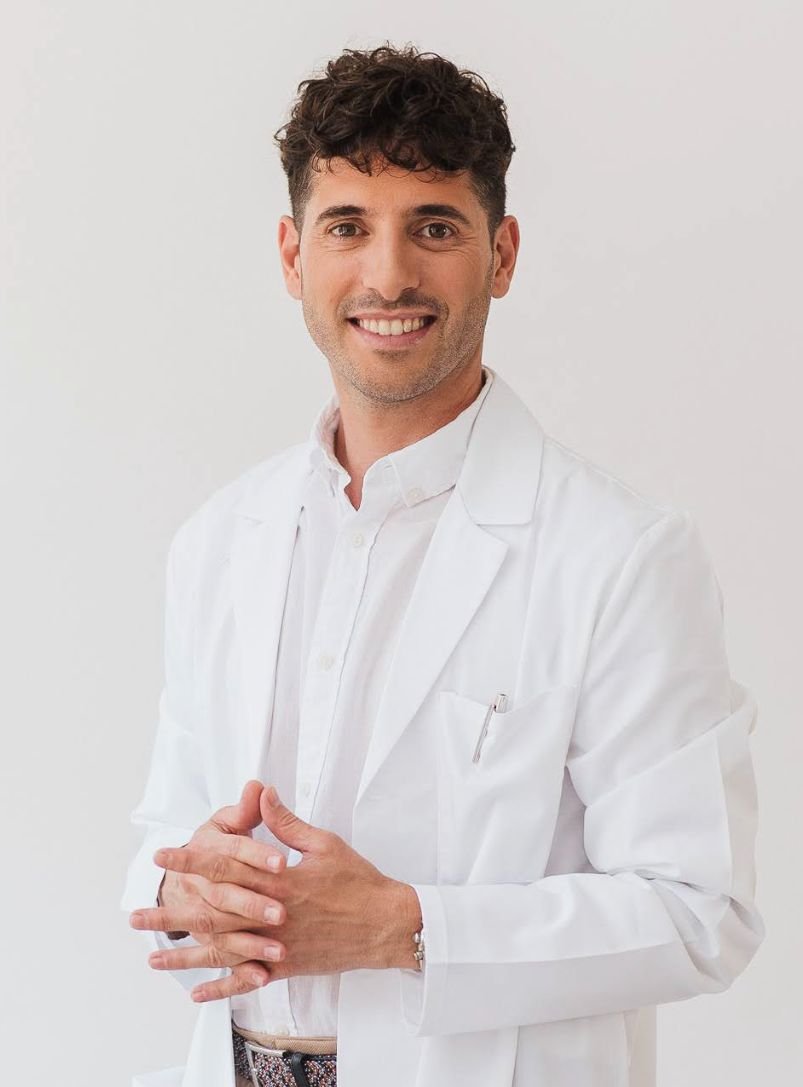 dr-gaston-garcia-tricologia-cirugia-capilar-barcelona-equipo